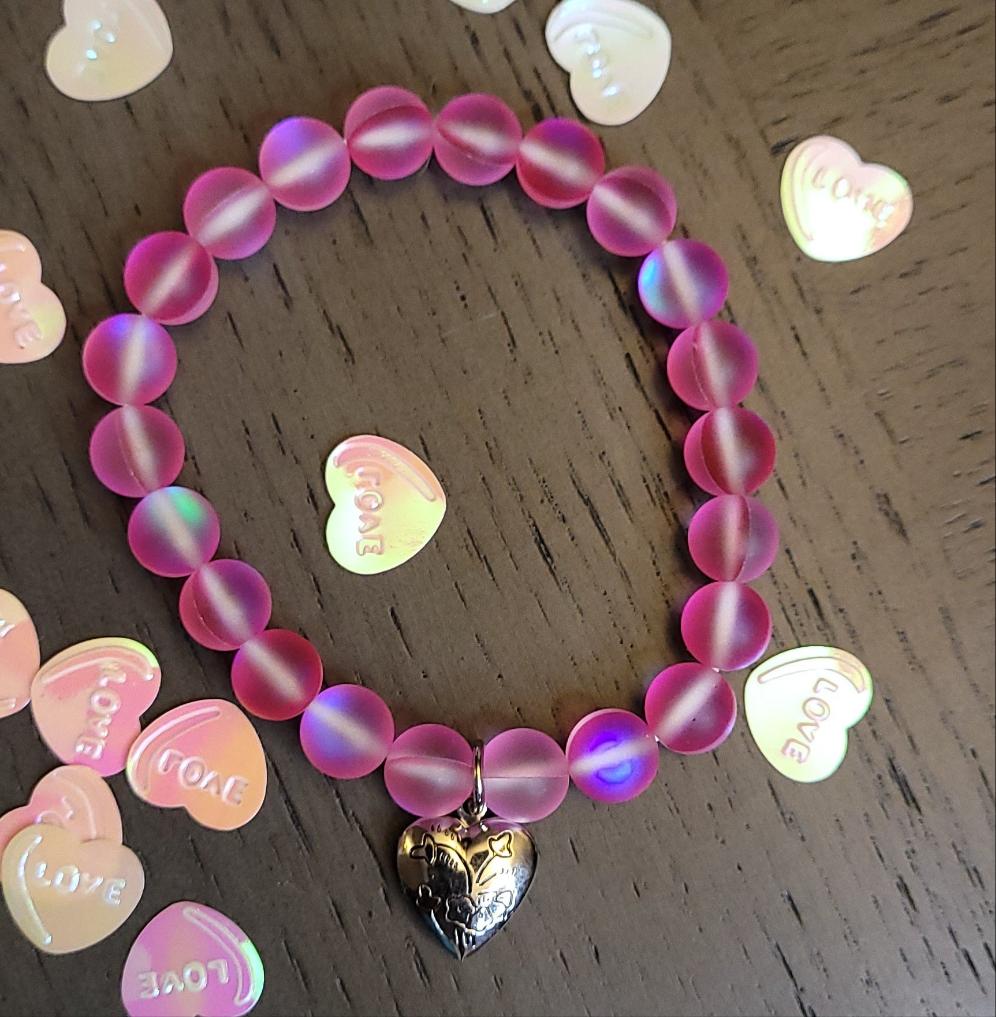 Silver heart/ hot pink bracelet